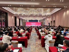 <b>大企业家凝心聚力</b>